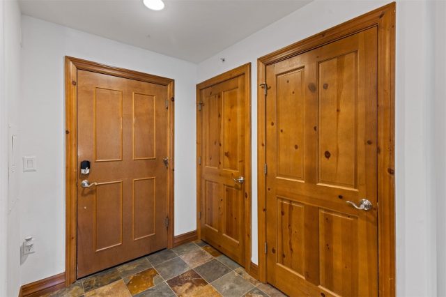 34 Highfield Trail 203 photo 26