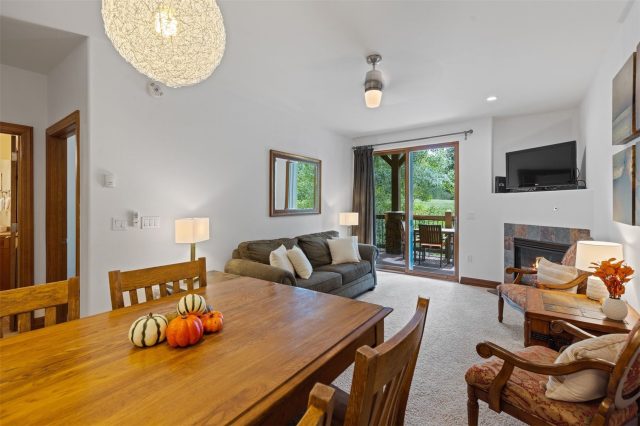 34 Highfield Trail 203 photo 27