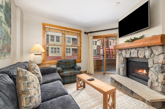 100 Dercum Square 8329, Keystone, CO — main photo