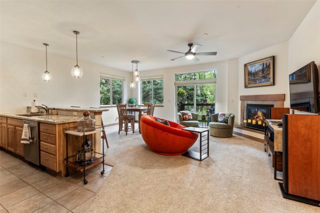 846 Blue River Parkway C5, Silverthorne, CO — main photo