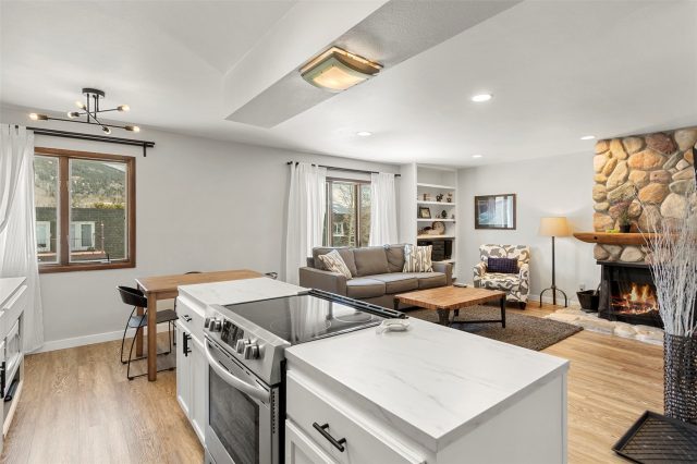 240 E La Bonte Street 9, Dillon, CO — main photo