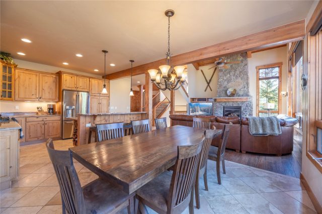 2206 Hamilton Creek Road photo 7