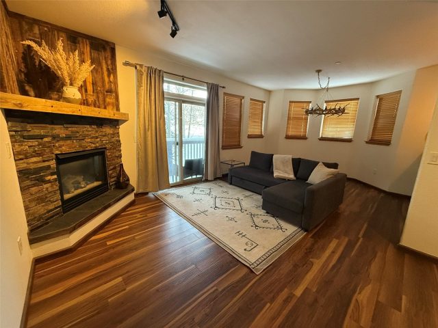 Condo in Tarn Landing Condo, Frisco, CO — photo 1 (MLS S1055232)