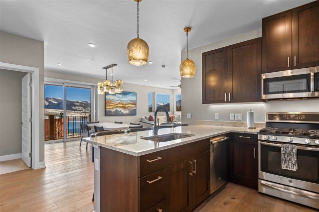205 E La Bonte Street 1305, Dillon, CO — main photo