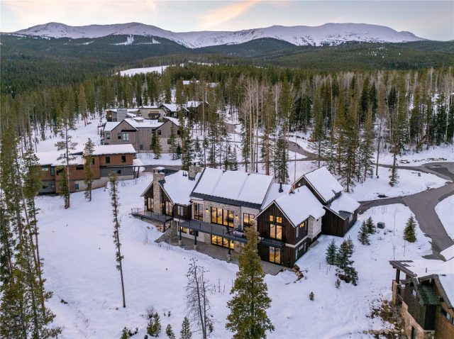 207 Barton Ridge Drive, Breckenridge, CO — main photo