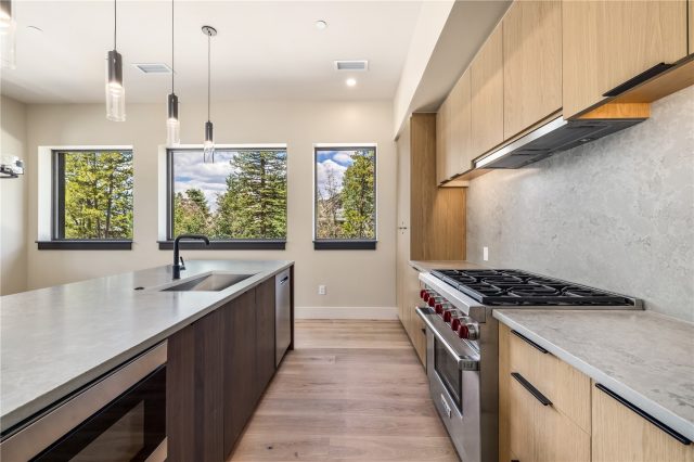 Condo in Kindred Residences, Keystone, CO — photo 6 (MLS S1055634)