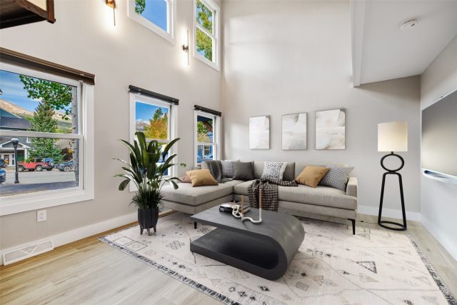 Townhome in Snowloft Condo, Breckenridge, CO — photo 1 (MLS S1055712)
