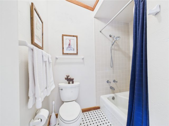 620 Tennis Club Road 1339 photo 27