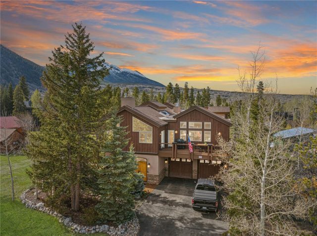 Duplex in Tuscato Duplex, Frisco, CO — photo 1 (MLS S1056306)