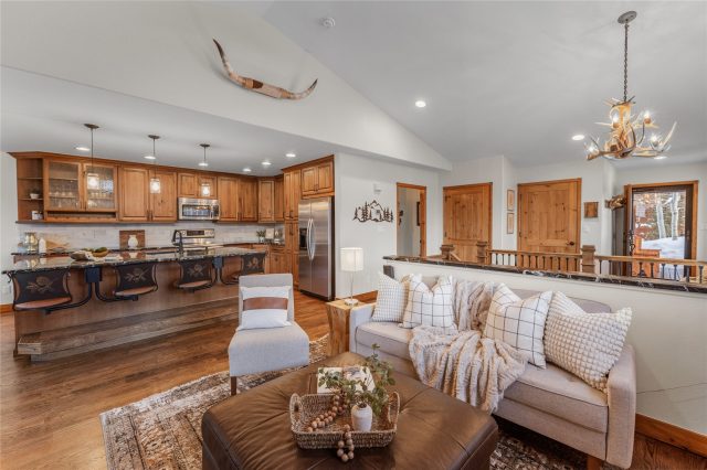 83 Lookout Ridge Drive 83, Dillon, CO — main photo