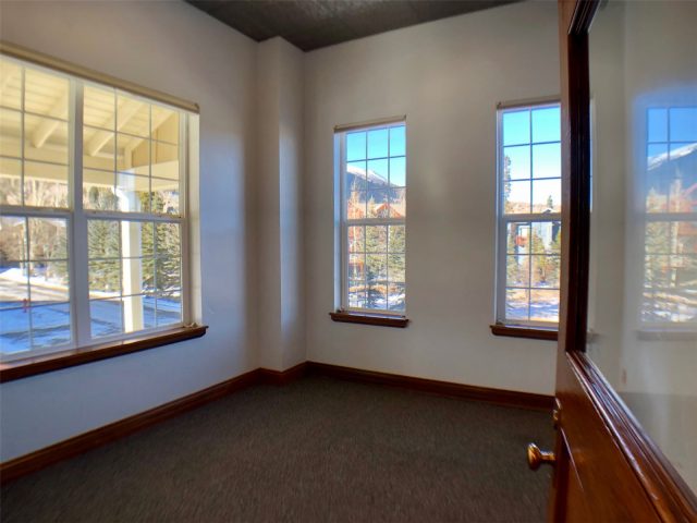 323 W Main Street W 201 photo 37