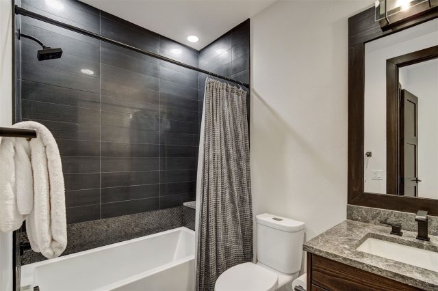 65 Aerie Drive photo 38