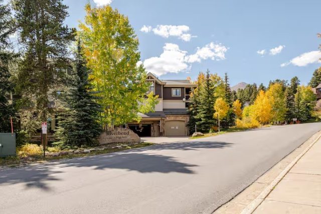 Condo in Tyra Iv Riverbend Lodge Condo, Breckenridge, CO — photo 1 (MLS S1056825)