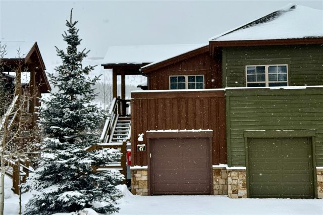 Condo in Vics Landing Condo, Breckenridge, CO — photo 1 (MLS S1057012)