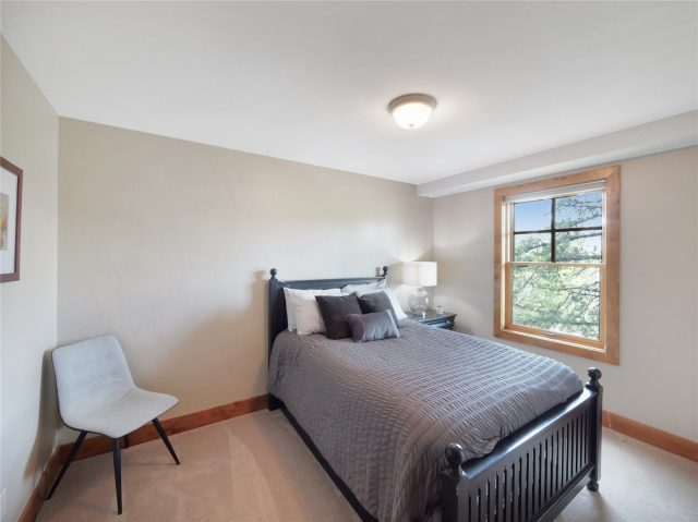 77 B Road photo 23