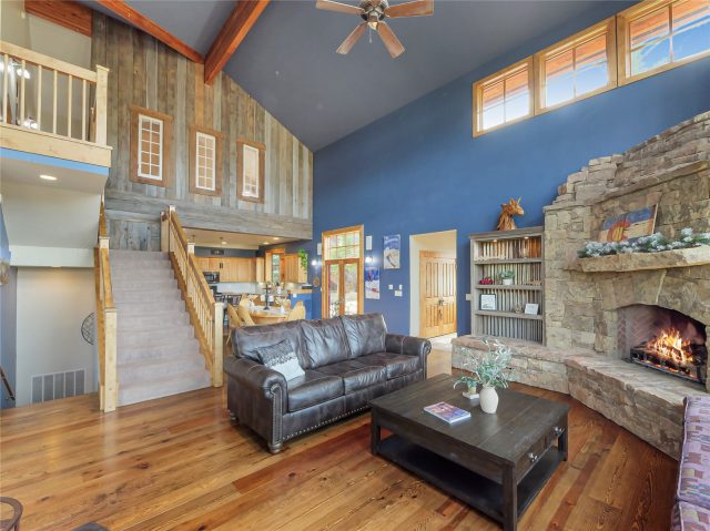 77 B Road photo 9