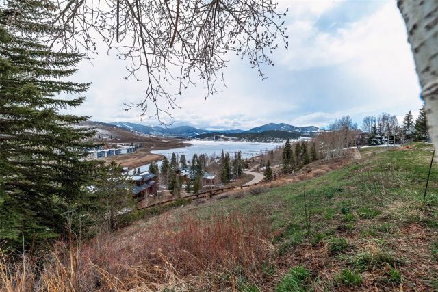 370 E La Bonte Street A photo 27