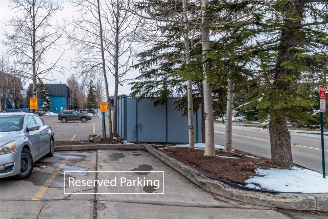 370 E La Bonte Street A photo 29