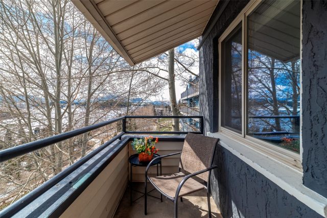 370 E La Bonte Street A photo 38