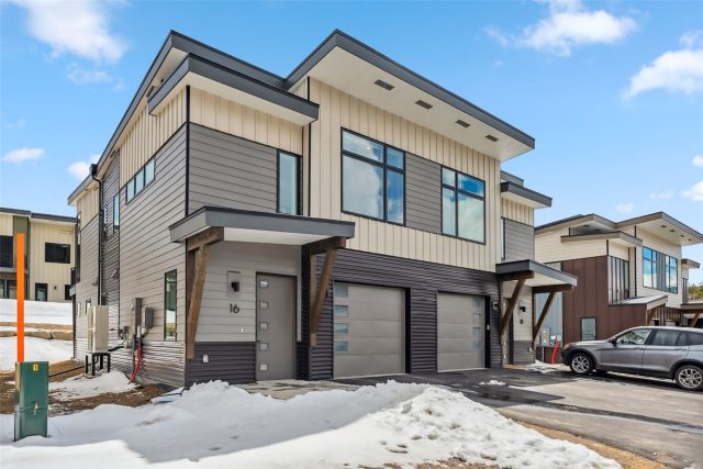 Duplex in The Stables Village, Breckenridge, CO — photo 1 (MLS S1057405)