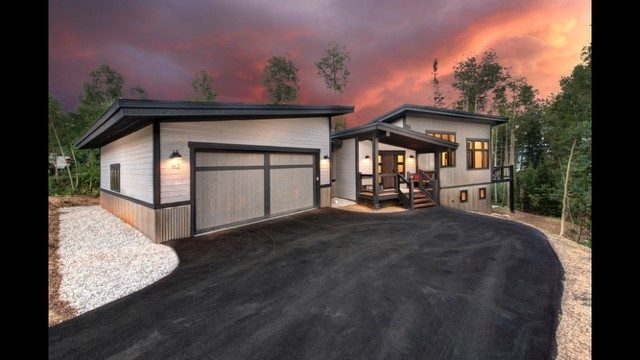 Home in Cortina Sub, Silverthorne, CO — photo 1 (MLS S1057421)