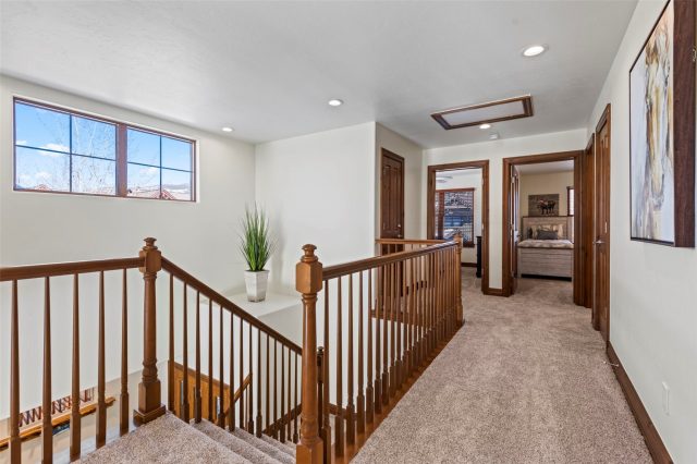 17 Linden Lane photo 27