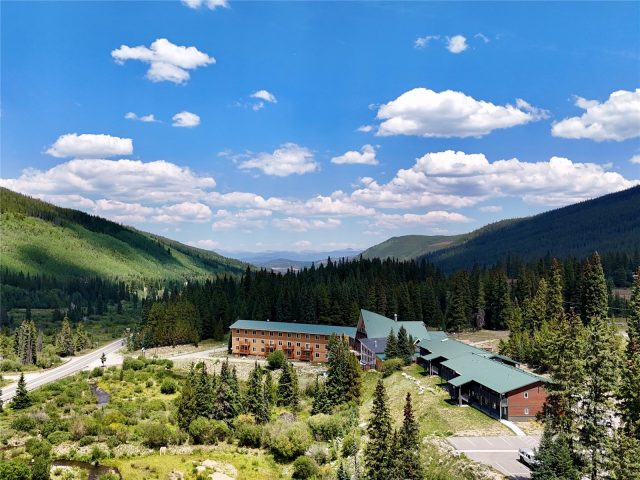 Condo in Quandary Breckenridge Condo, Breckenridge, CO — photo 1 (MLS S1057567)