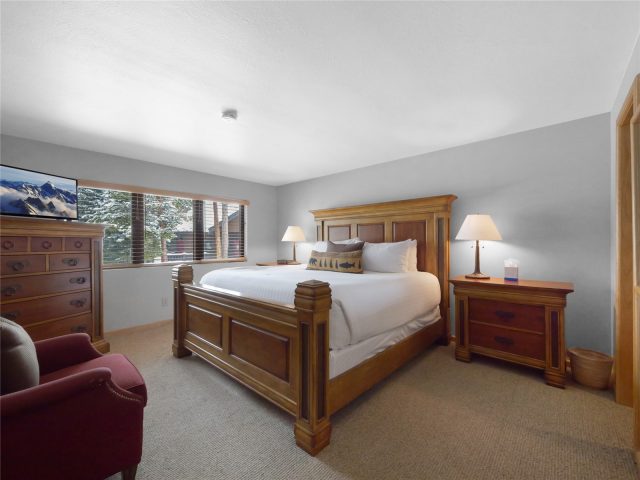 203 Gentian Road photo 17