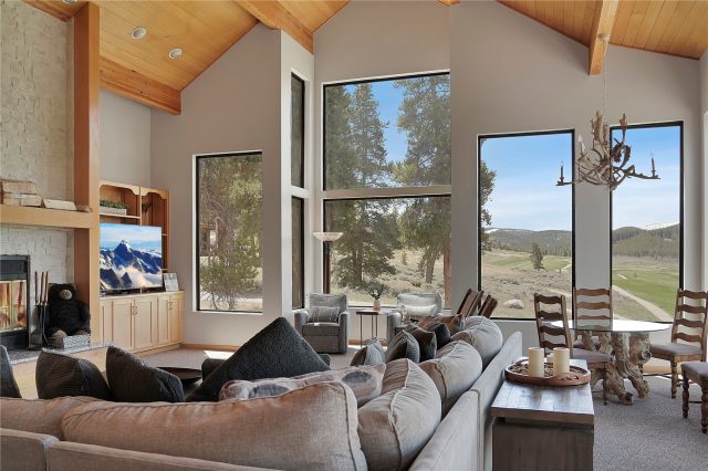 203 Gentian Road photo 35