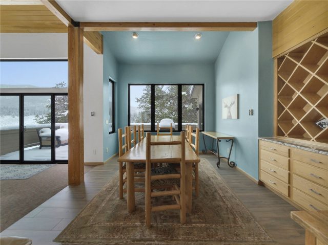 203 Gentian Road photo 9