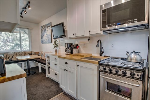 Condo in Breckenridge Park Meadows Condo, Breckenridge, CO — photo 1 (MLS S1057964)