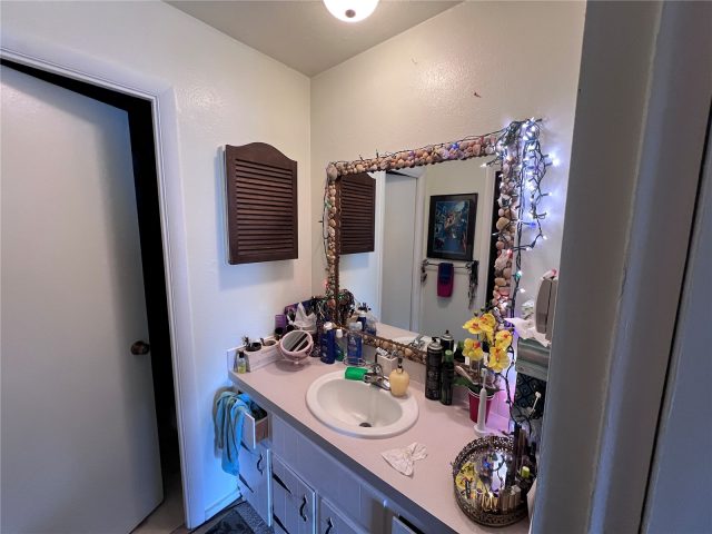 330 E La Bonte Street 2 photo 11
