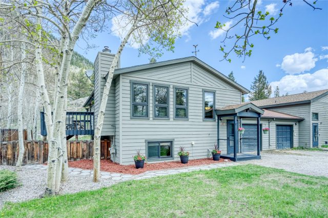 Duplex in Forest Park Sub, Frisco, CO — photo 1 (MLS S1058182)