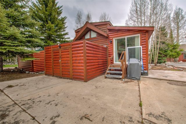 85 Revett Drive 168 photo 23