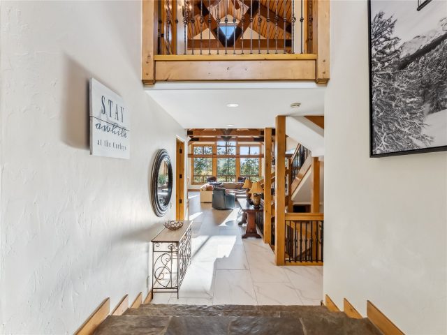 59 Mountain Bluebell Road photo 17