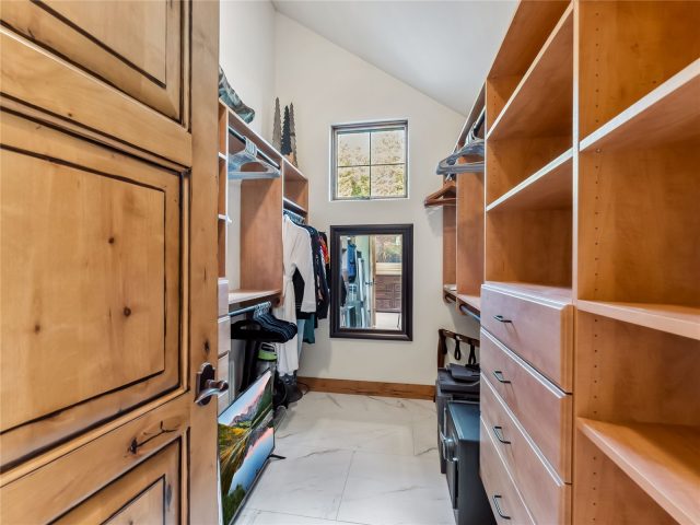 59 Mountain Bluebell Road photo 31