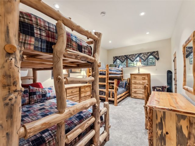 59 Mountain Bluebell Road photo 46