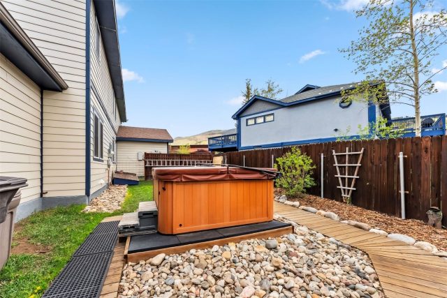 Duplex in Willowgrove Sub, Silverthorne, CO — photo 5 (MLS S1059394)