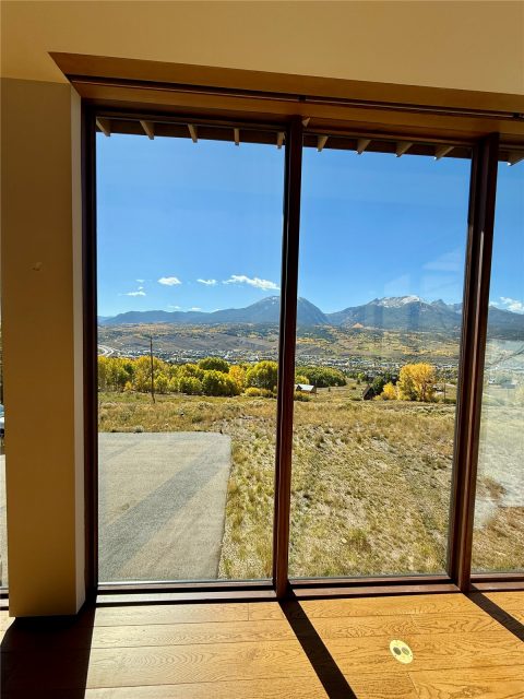 421 Z Road photo 12