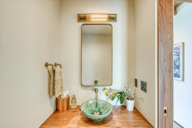 421 Z Road photo 25