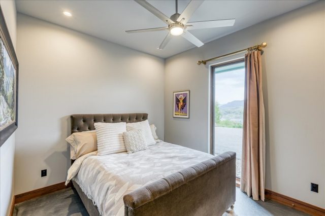 421 Z Road photo 28