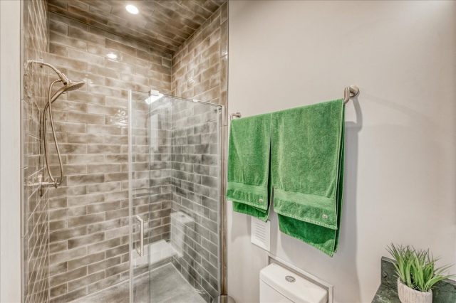 421 Z Road photo 30