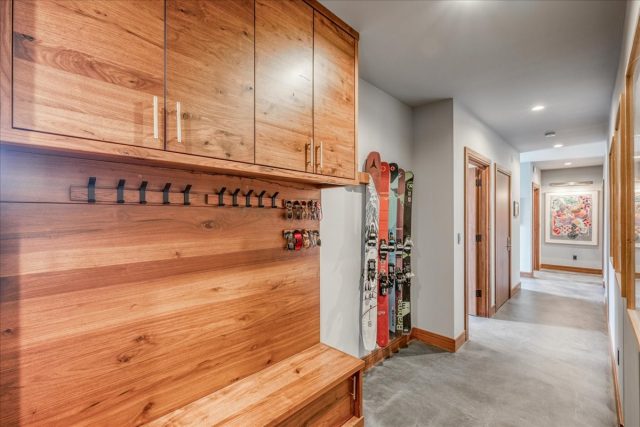 421 Z Road photo 35