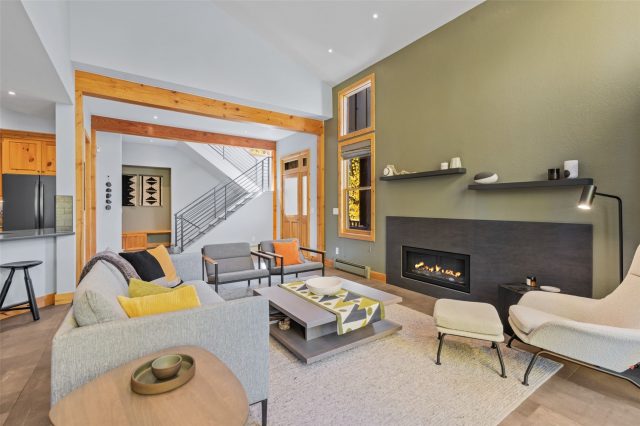 293 Settlers Drive photo 14