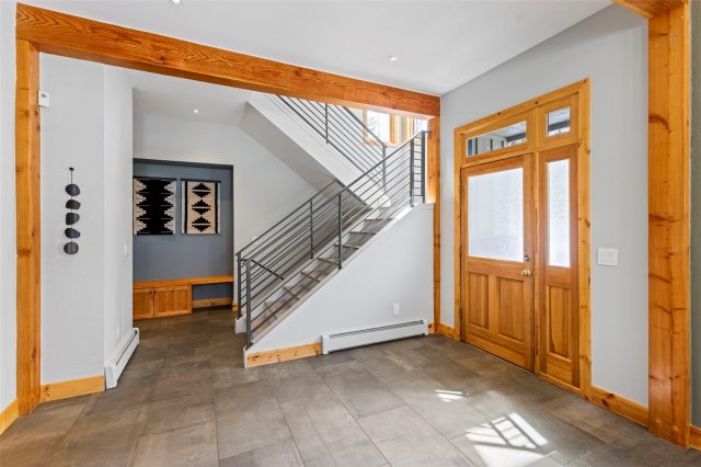 293 Settlers Drive photo 25