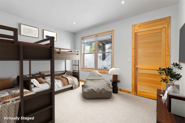 293 Settlers Drive photo 40