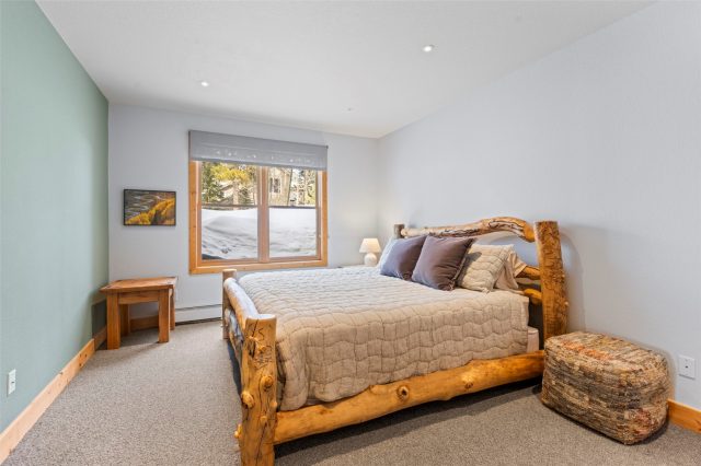 293 Settlers Drive photo 42