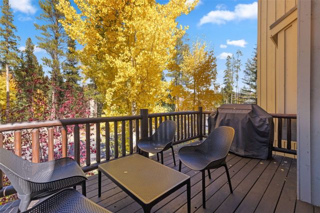 293 Settlers Drive photo 48