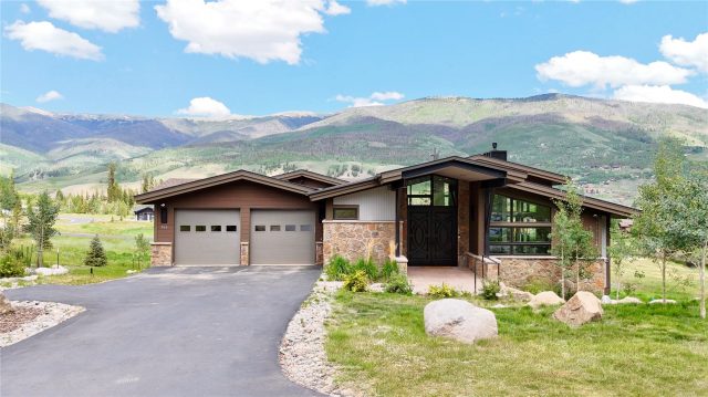 Home in Eagles Nest Golf Course Sub, Silverthorne, CO — photo 1 (MLS S1059495)