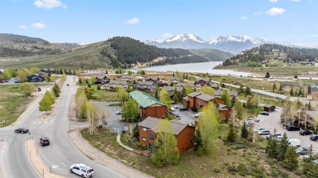 80 Cove Boulevard 103 photo 36